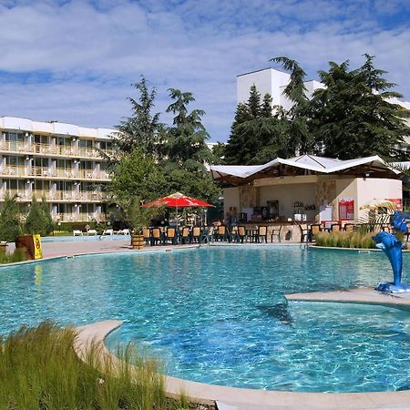 Hotel Malibu Albena Buitenkant foto